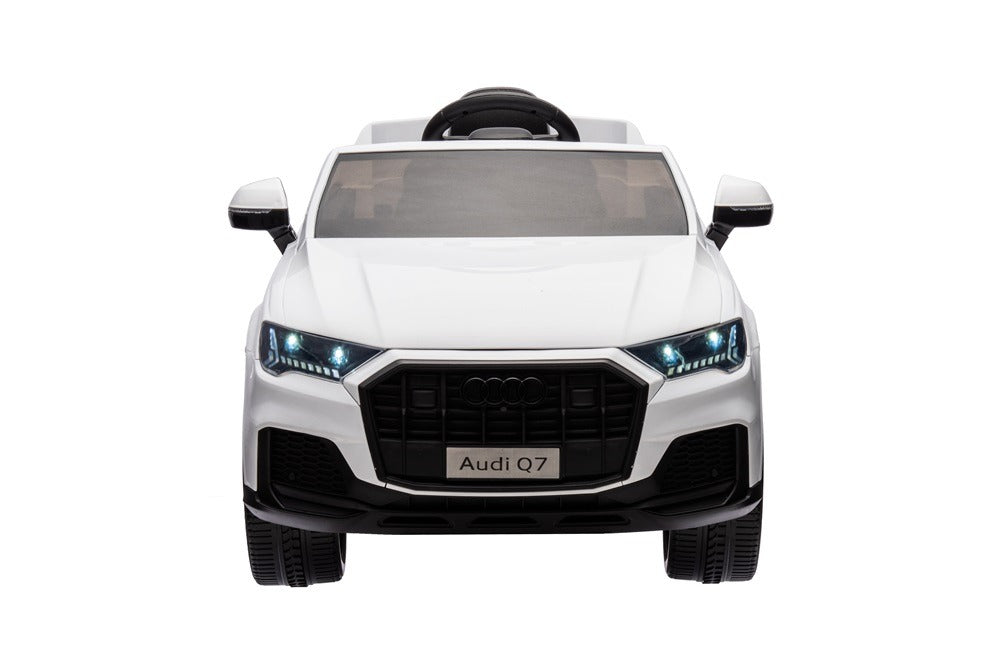 Audi Q7 - Electric childeren car white