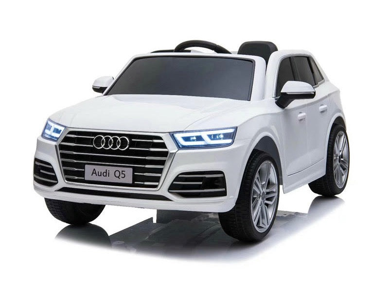 Audi Q5 - Electric children car white