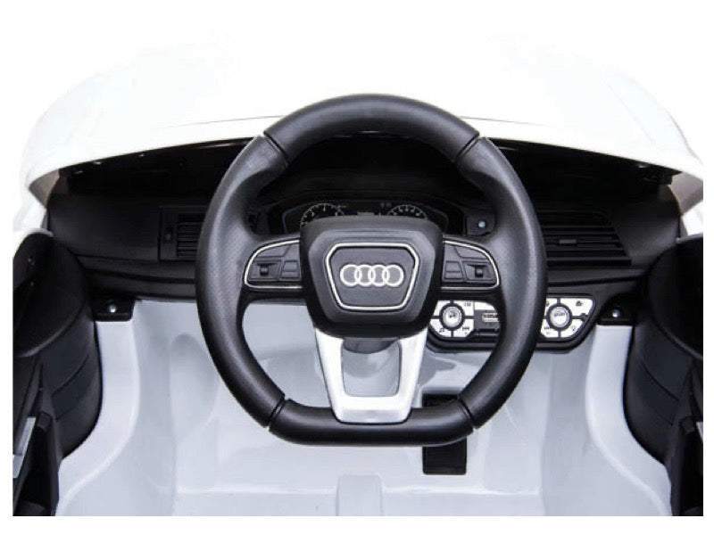 Audi Q5 - Electric children car white